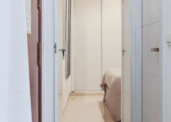 M. Auxiliadora Acogedor Y Tranquilo Bajo Апартаменты Севилья